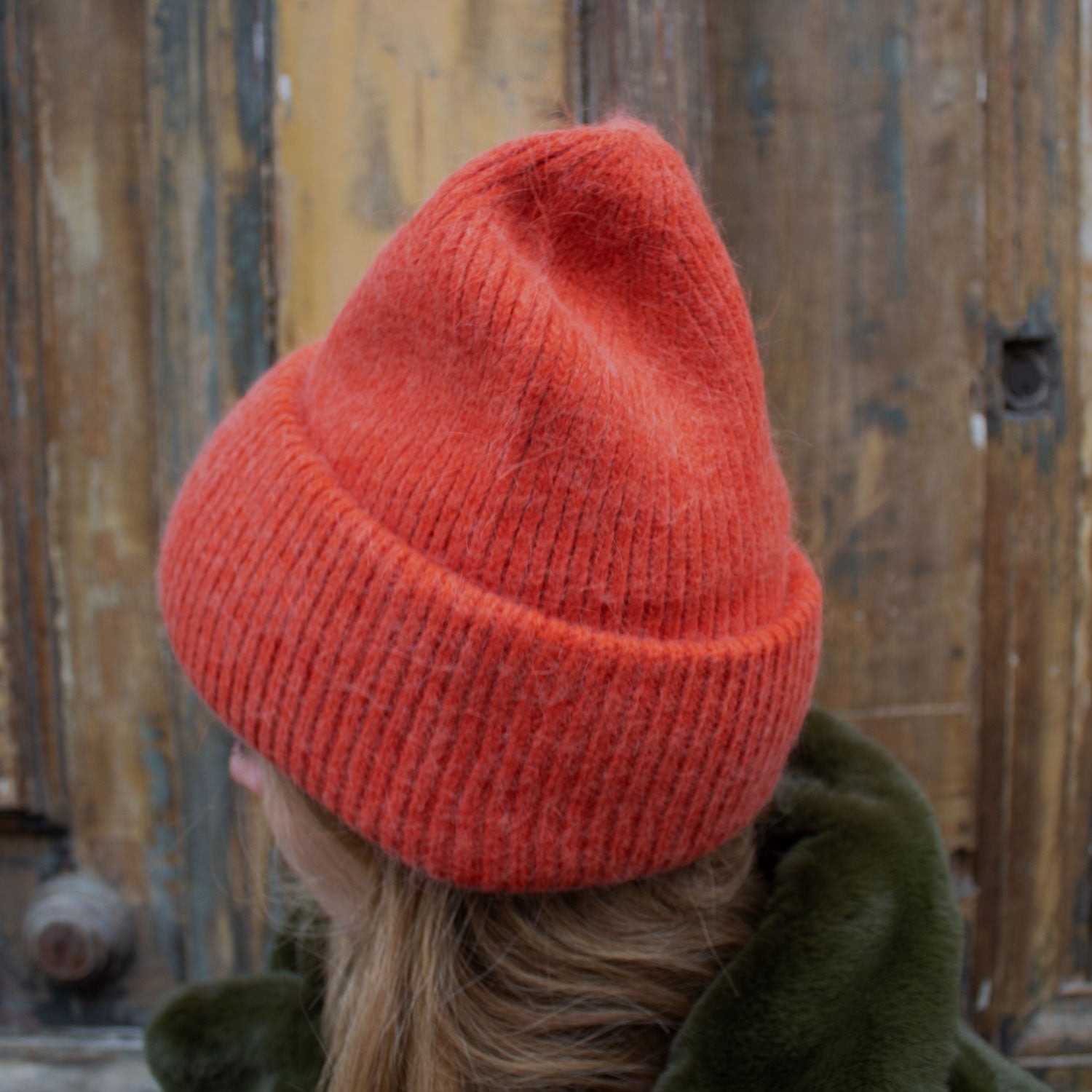 Bonnet Billie - Bonnet Angora orange